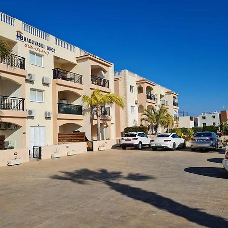 Stay Ocean Apartment Paphos Eksteriør billede