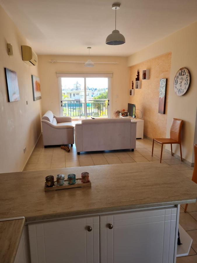 Stay Ocean Apartment Paphos Eksteriør billede