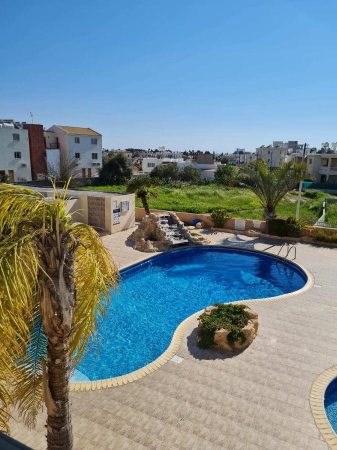 Stay Ocean Apartment Paphos Eksteriør billede