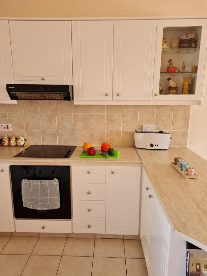 Stay Ocean Apartment Paphos Eksteriør billede
